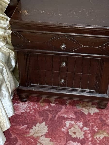 furniture for sell king size bed set dressing table  site table 3