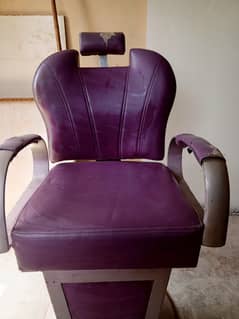 Used saloon chairs (2)