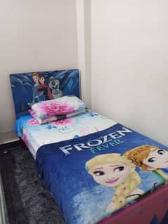 Child Bed slightly used