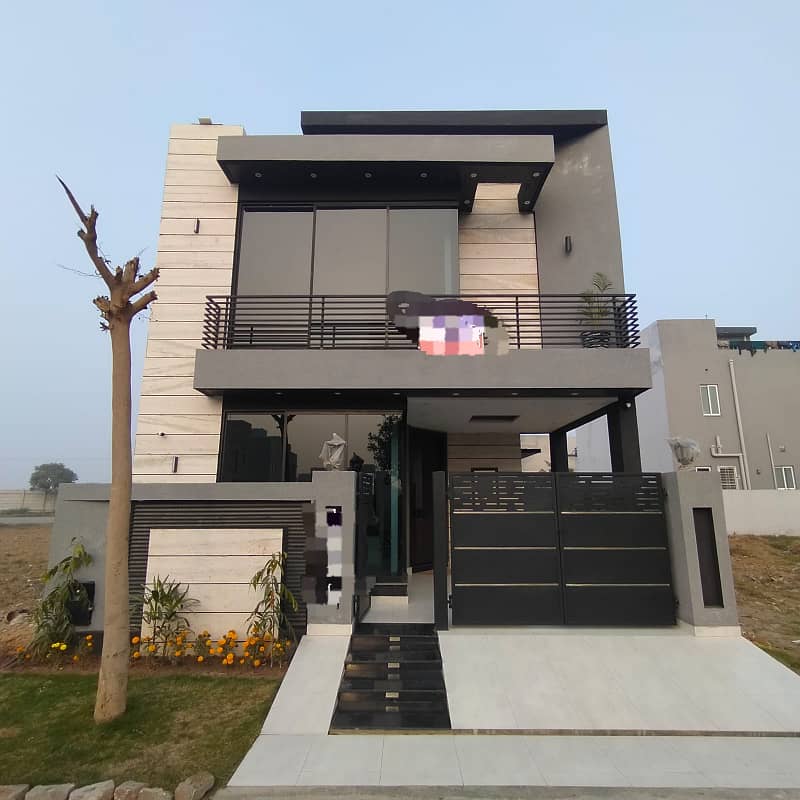 Brand New 3 Beds House Grand Structure at Prime Location in DHA 9 Town Lahore 0