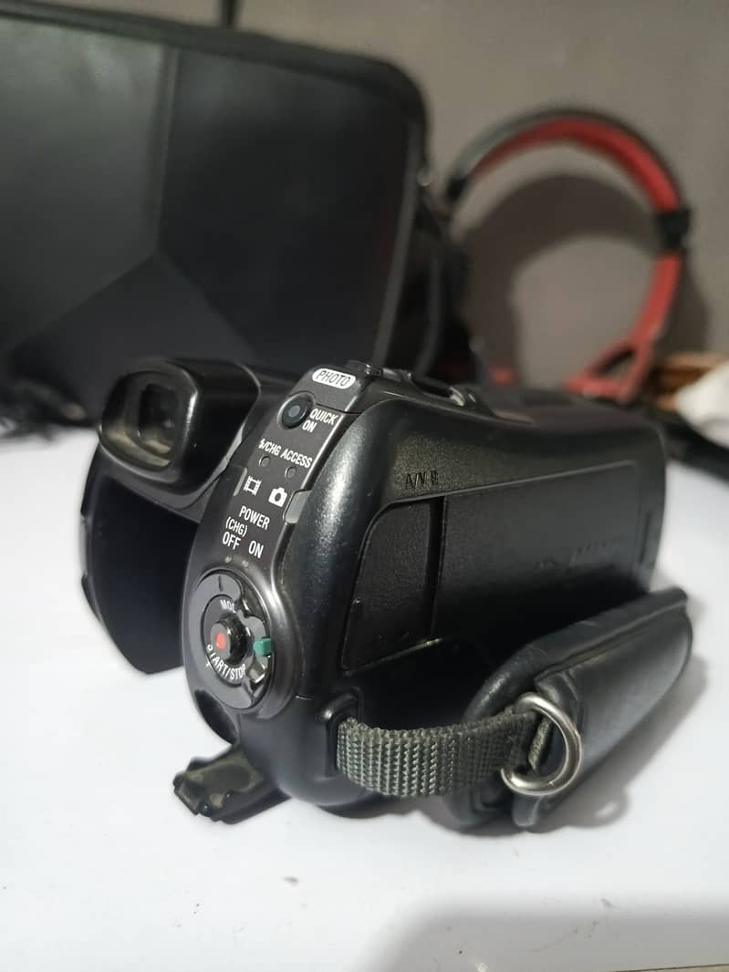 Sony Handycam Full HD 1080 120gb internal Storage 3