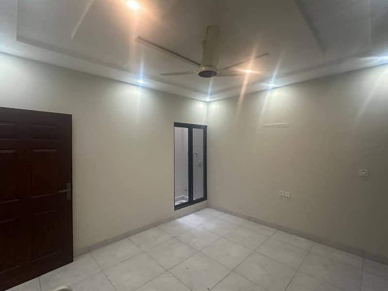 DC Colony Flat For Rent (Lift Installed In Plaza) 6