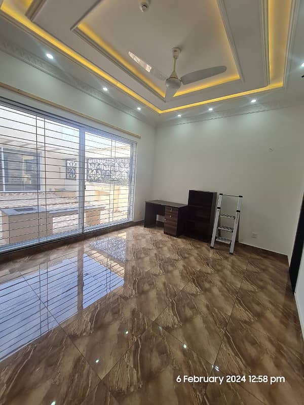 1 Kanal Beautiful Upper Portion For Rent In DHA Phase 7 1