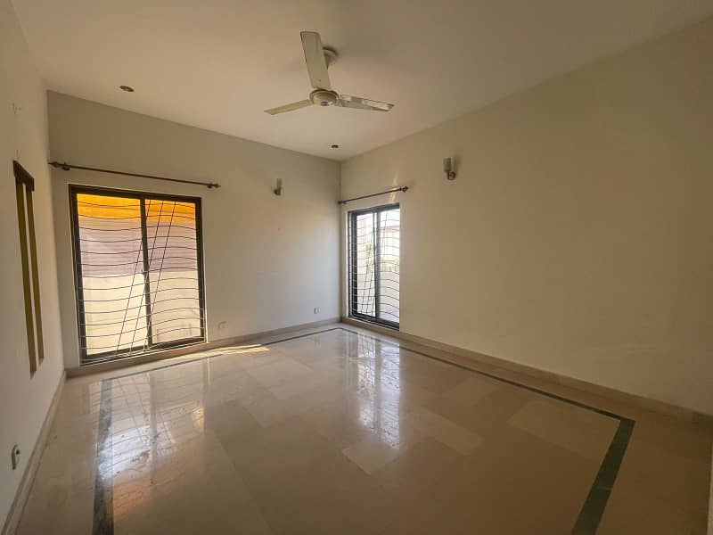 1 Kanal Beautiful Upper Portion For Rent In DHA Phase 7 21