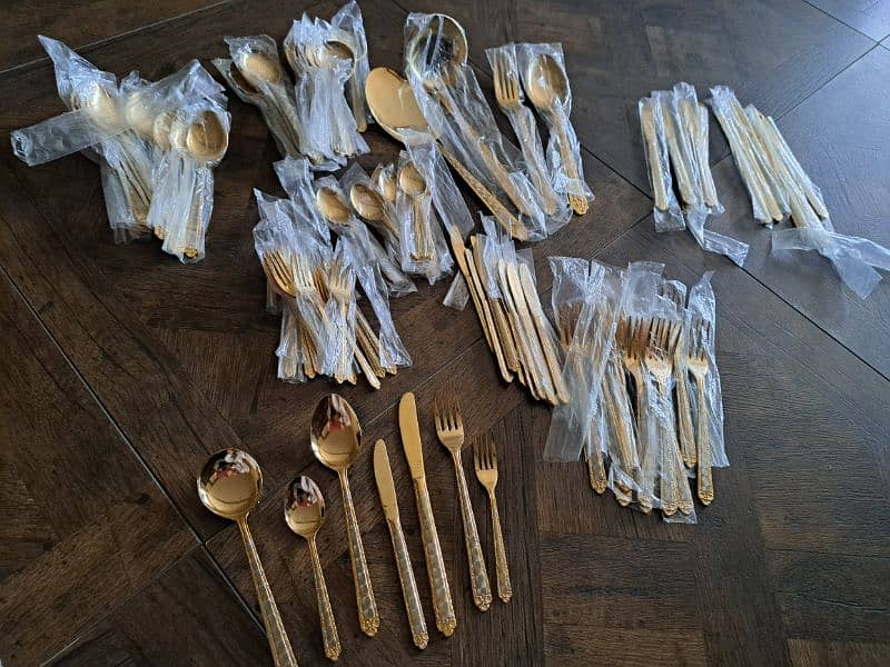 Vintage Gold Plated 88 piece Cutlery Set 1