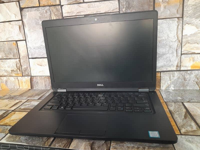 Dell laptop Core i5 6th generation 4