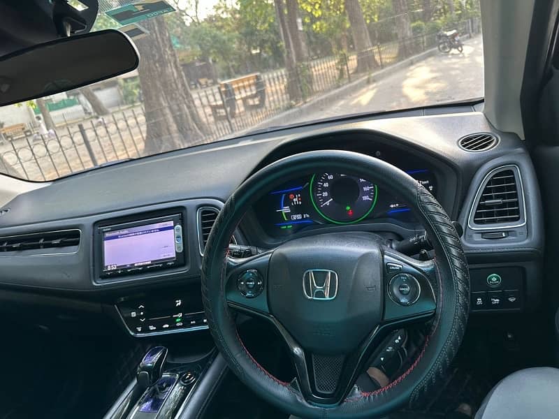 Honda Vezel 2013 7