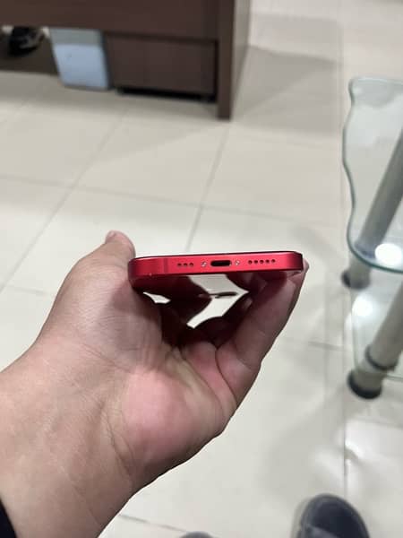 Iphone 12 pta (RED) 3