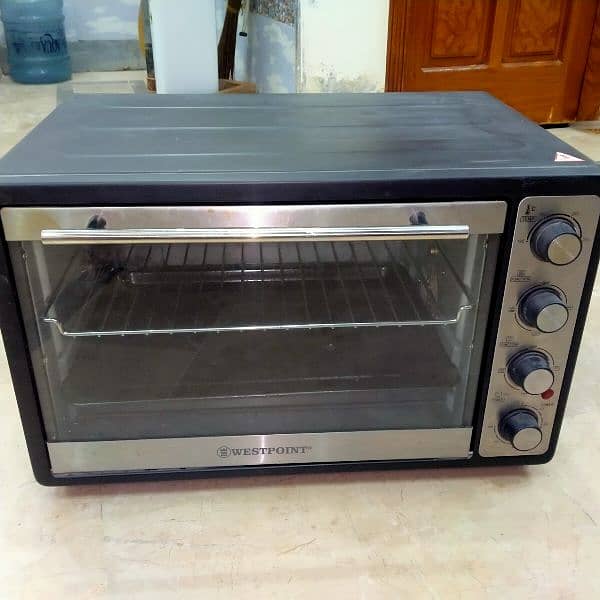 oven for sale 4 month use only bilkul new ha rabta number 03217598875 6