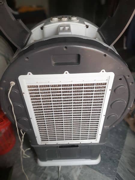 Air cooler Very good condition no rapear no any fault 2