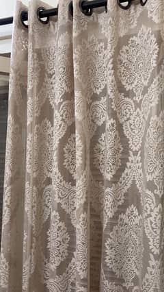 curtains for drawing room or bedroom. parde