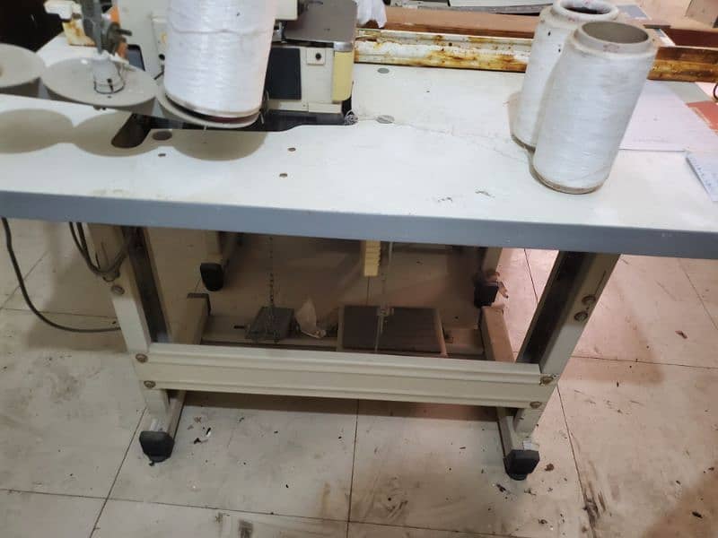 slightly used sewing machine for sale 7