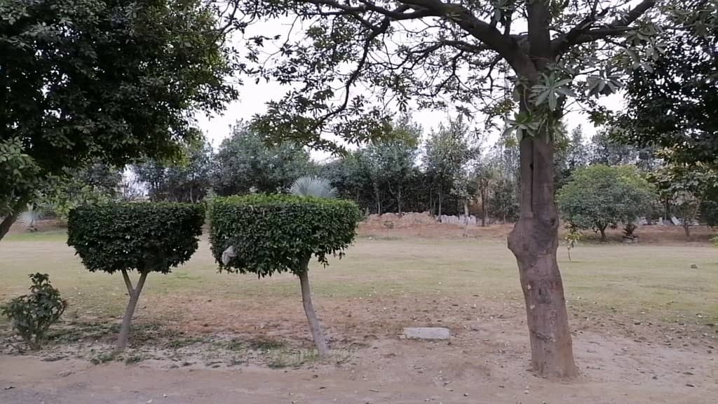 1 Kanal Residential Plot Facing Park For Sale in F Block Sui Gas Housing Society Lahore. 15