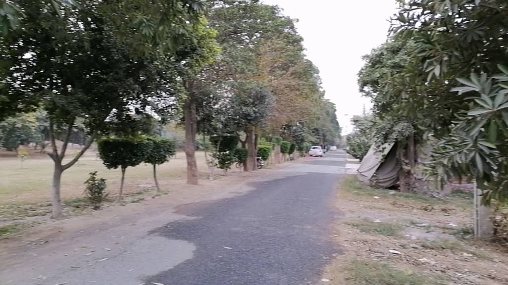 1 Kanal Residential Plot Facing Park For Sale in F Block Sui Gas Housing Society Lahore. 22