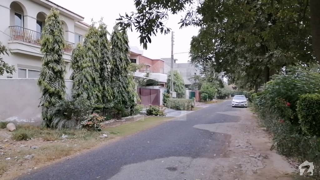 1 Kanal Residential Plot Facing Park For Sale in F Block Sui Gas Housing Society Lahore. 30