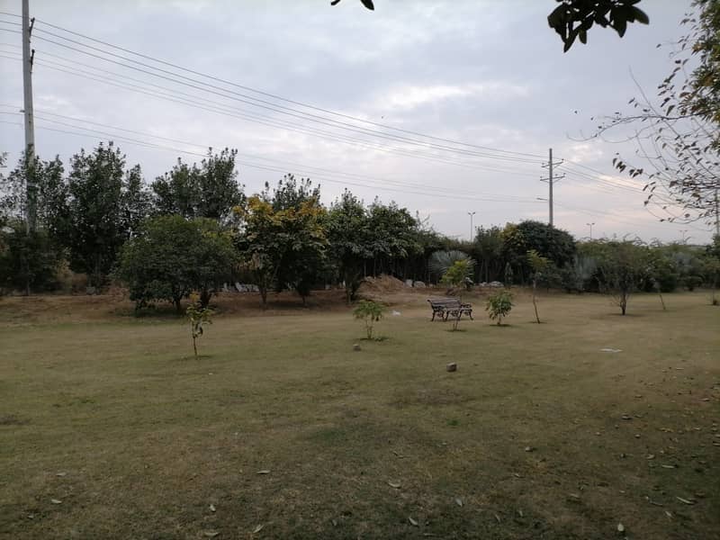 1 Kanal Residential Plot Facing Park For Sale in F Block Sui Gas Housing Society Lahore. 40