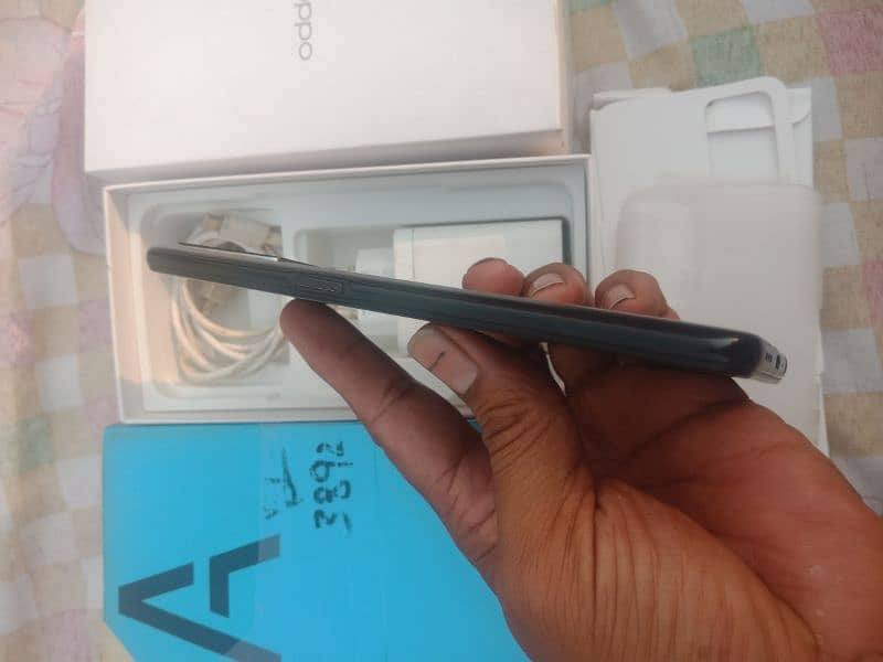 oppo A76 6/128 new condition 3
