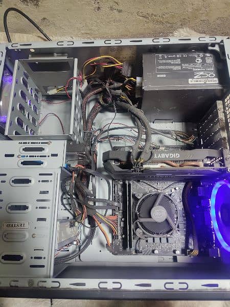 Gaming computer with 24 inch Lcd urgent for sale 3