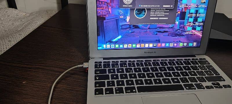 Apple Macbook Air 2014 0