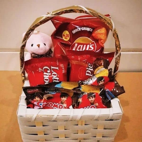 gifts baskets for Eid birthdays or any occasion you can customize also 4