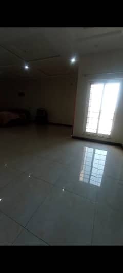 20 marla house for rent in khyaban e amin with 6 bedrooms family or office brand new like 0