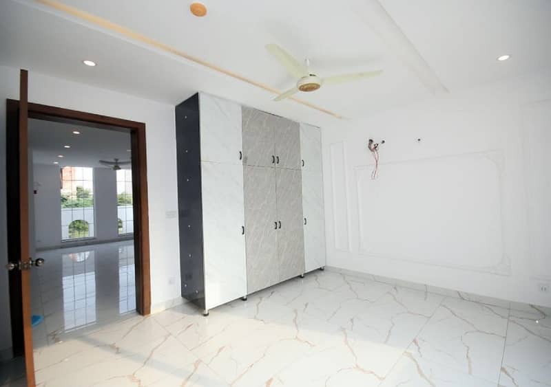 Victorian Style 5 Marla House for Sale in DHA 9 Town 3