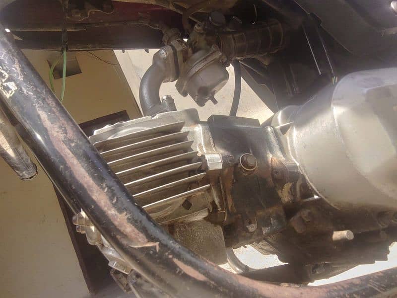 Honda 100cc 8 model for sale, 
Overall engine work done 03015102543 9