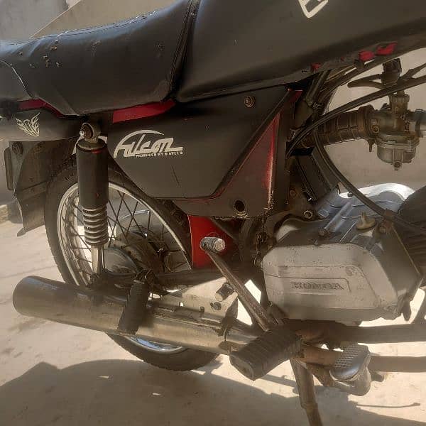 Honda 100cc 8 model for sale, 
Overall engine work done 03015102543 13