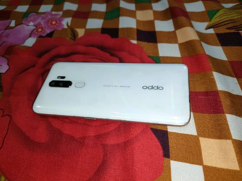 oppo A5 2020 4+2/128 with box & charger 3