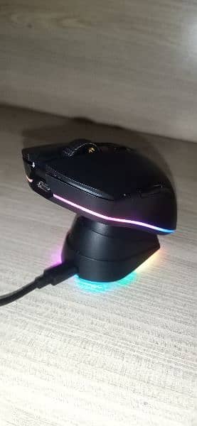 Klim Blaze Pro Wireless Rgb mouse with charging dock 5