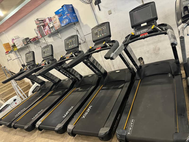 COMMERCIAL TREADMILL FOR SALE / USA BRAND TREAMILLS FOR SALE 2