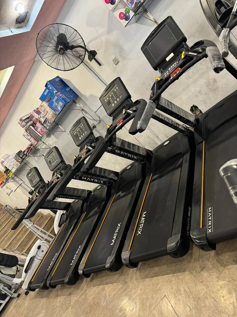 COMMERCIAL TREADMILL FOR SALE / USA BRAND TREAMILLS FOR SALE 3