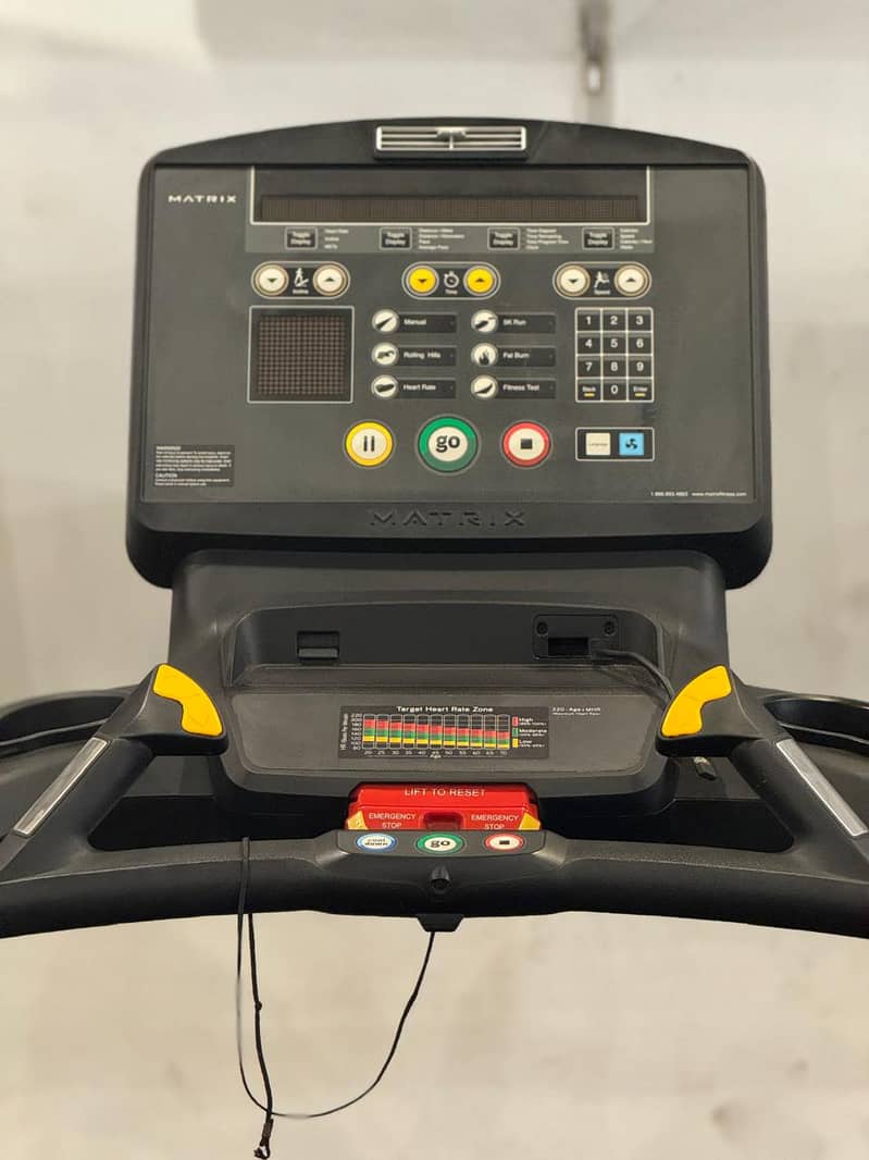COMMERCIAL TREADMILL FOR SALE / USA BRAND TREAMILLS FOR SALE 8