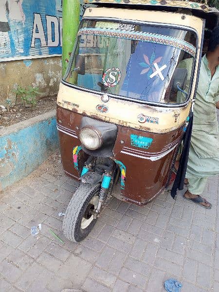 sazgar 3 seater rickshaw original condition urgent sale 0