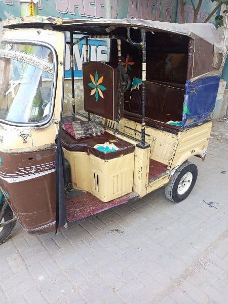 sazgar 3 seater rickshaw original condition urgent sale 1