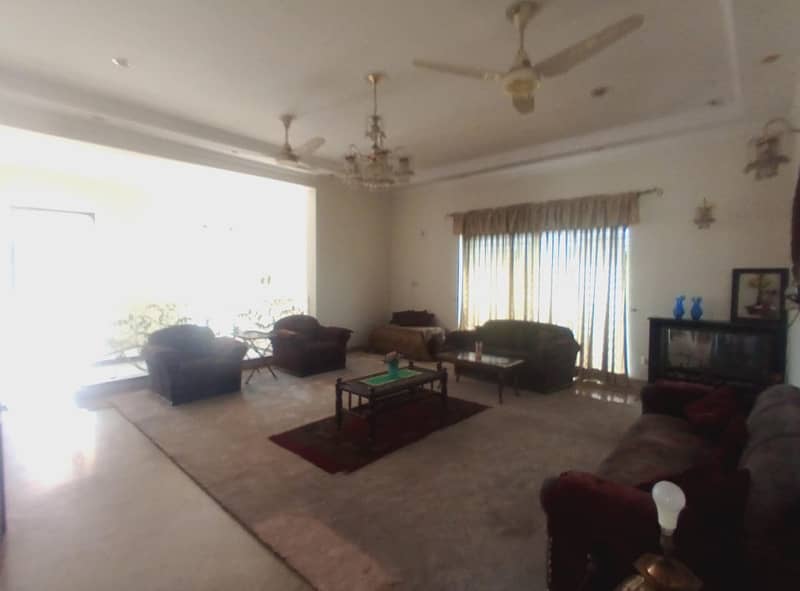 1 kanal Upper Portion Available For Rent In DHA Phase 4 12