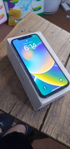 iphone x bypass 64gb Pta approved with box