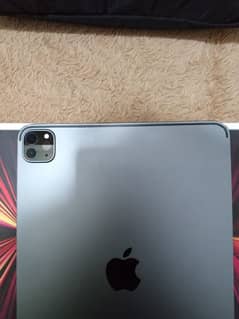ipad pro M1 chip Tablet New condition urgently for sale