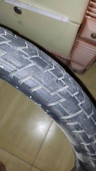 Diamond tyre for Suzuki 110 2