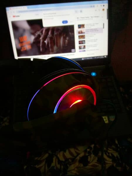 Gaming headphones with RGB Light for phone, pc and laptop 2
