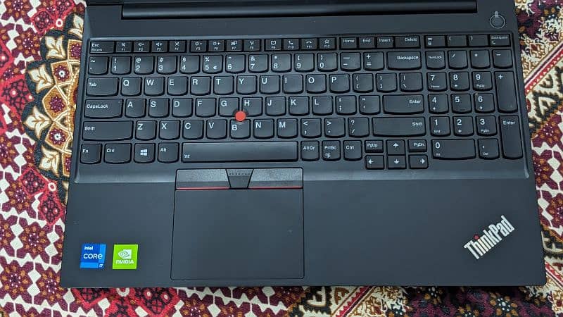 Lenovo ThinkPad i7 11th Gen tiger lake 16Gb 512GB M. 2 Getforce mx450 1
