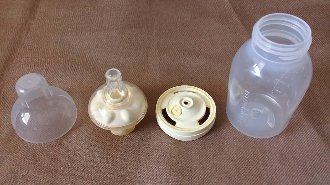 Medela Electric Breasts Pumps 9