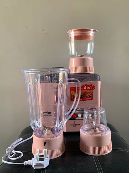 4 in 1 - Juicer, Blender, Grinder - Pink 0