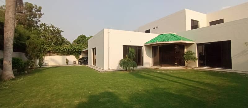 A Spacious Wasif Designed Villa For Rent 8