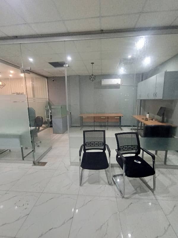 Office In Johar Town Sized 350 Square Feet Is Available 14