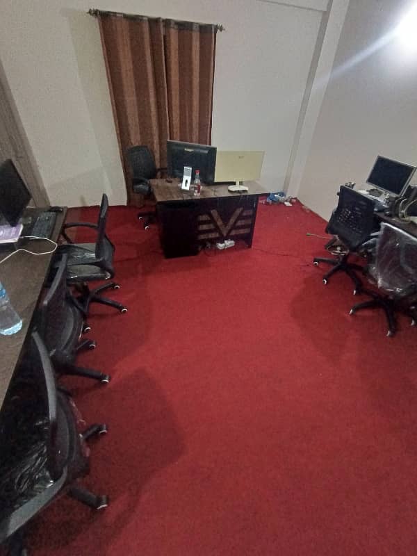 Office In Johar Town Sized 350 Square Feet Is Available 20