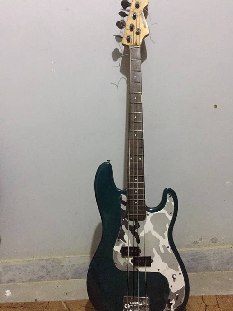 Bass Guitar 0