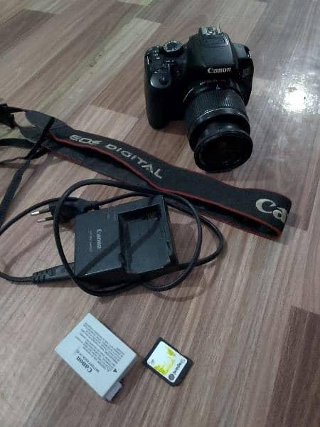 Canon 650d DSLR camera 2