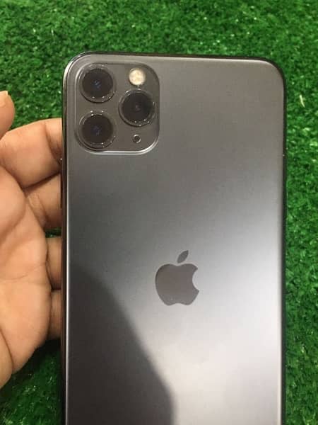 iphone 11 pro max 64gb non pta but sim working still 2 years 0