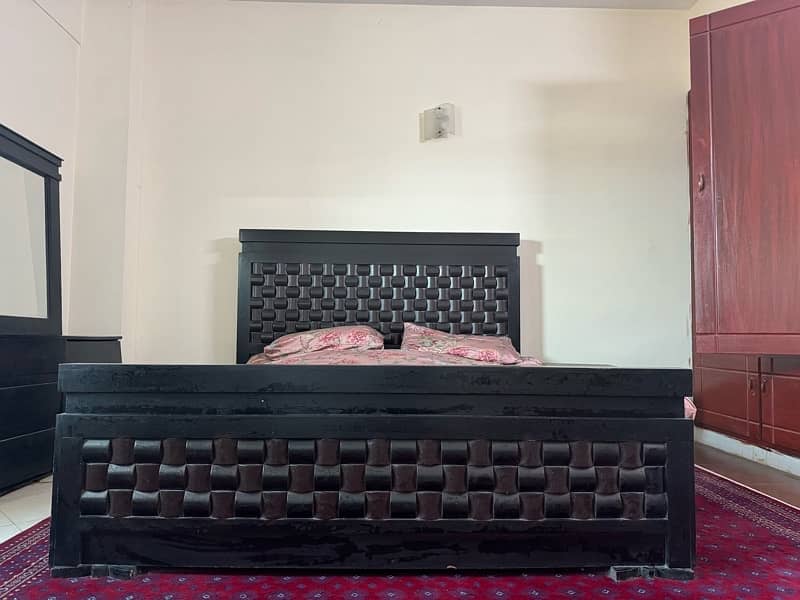 king Size Bed for sale 1